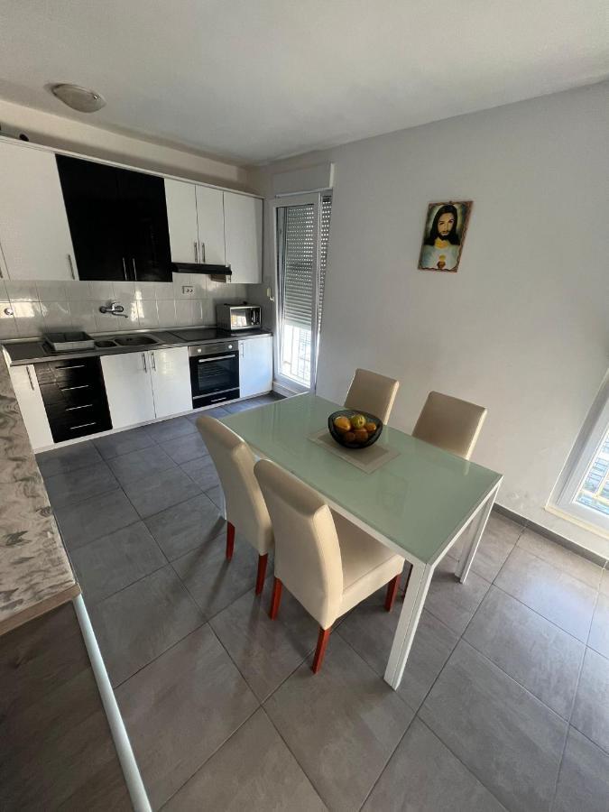 Apartman Duzel Διαμέρισμα Σπλιτ Εξωτερικό φωτογραφία